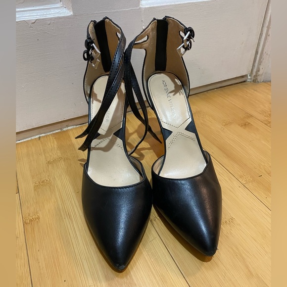 EUC Size 7 ADRIENNE VITTADINI Pointed Toe Pumps - Picture 4 of 4
